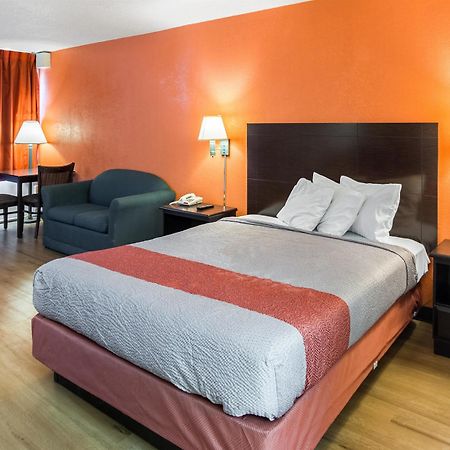 Motel 6-Groton, Ct - Casinos Nearby ภายนอก รูปภาพ